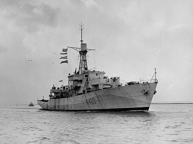 H.M.S. Kenilworth Castle © IWM (FL9338)