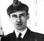 Lieutnant-Commander Cecil Crouch