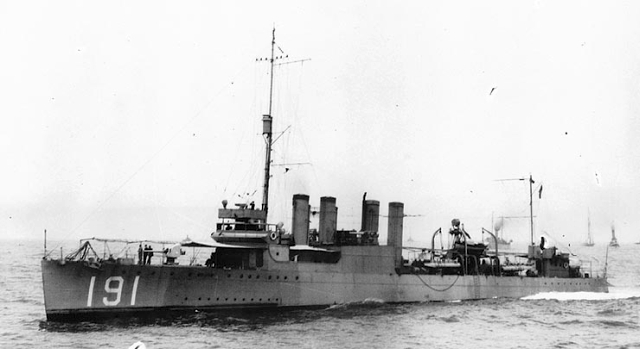 U.S.S Mason (© U.S. Naval History and Heritage Command photo)