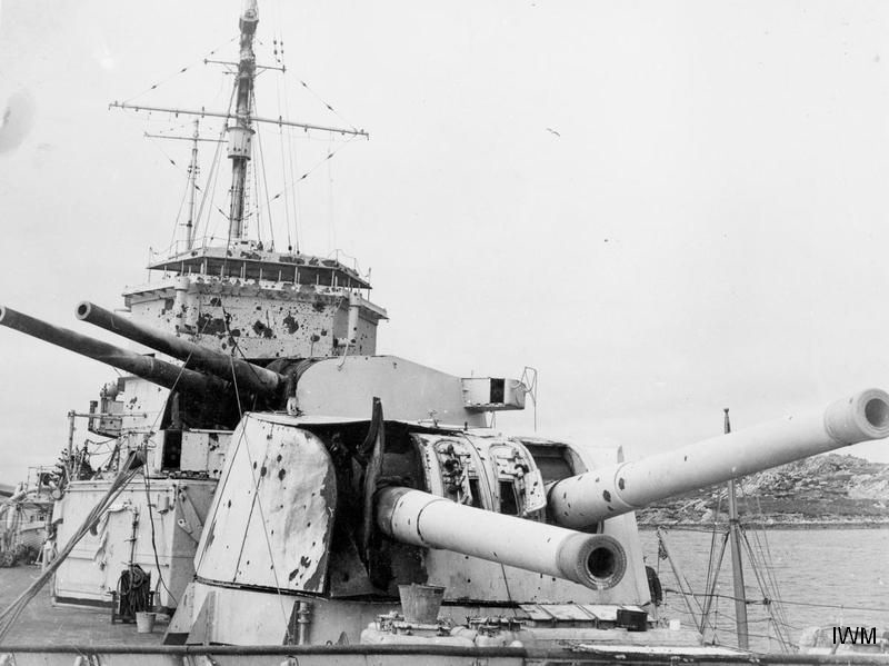 Dommages du H.M.S. Exeter